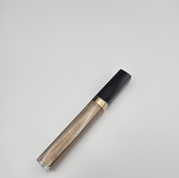 Brand new authentic Chanel lip gloss -712 MELTED HONEY - Picture 5 of 9